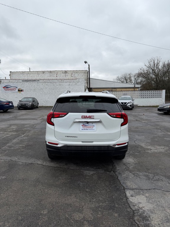 2021 GMC Terrain Image 4