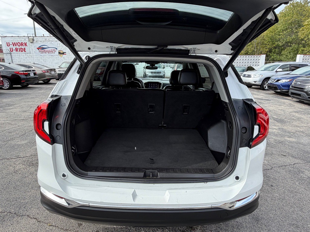 2021 GMC Terrain Image 19