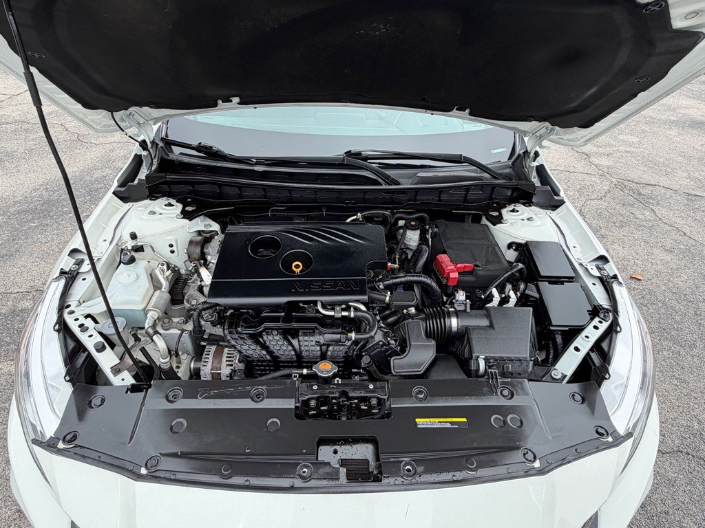2020 Nissan Altima Image 20