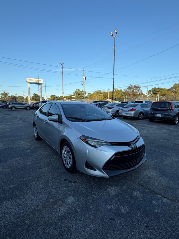 2017 Toyota Corolla Image 7