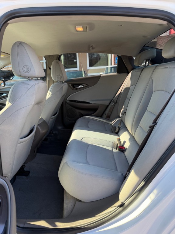 2020 Chevrolet Malibu Image 11