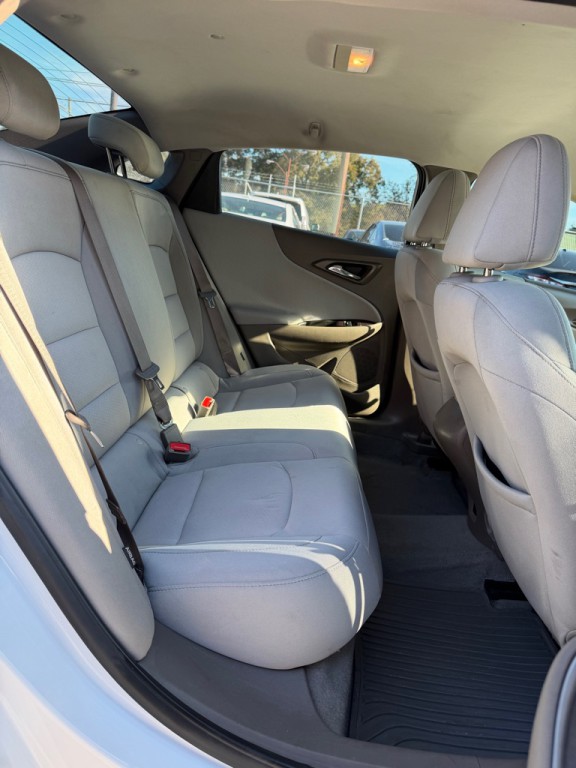 2020 Chevrolet Malibu Image 12