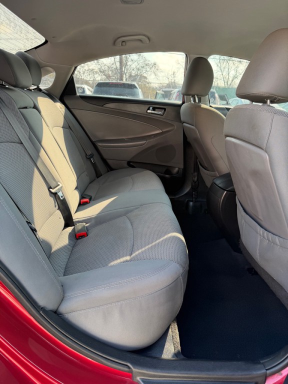 2014 Hyundai Sonata Image 12