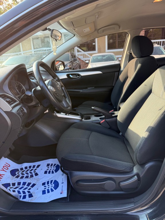 2018 Nissan Sentra Image 10
