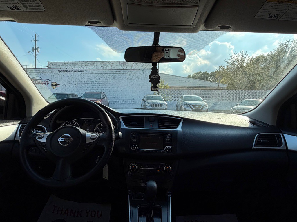 2018 Nissan Sentra Image 15
