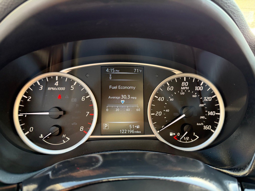 2018 Nissan Sentra Image 16