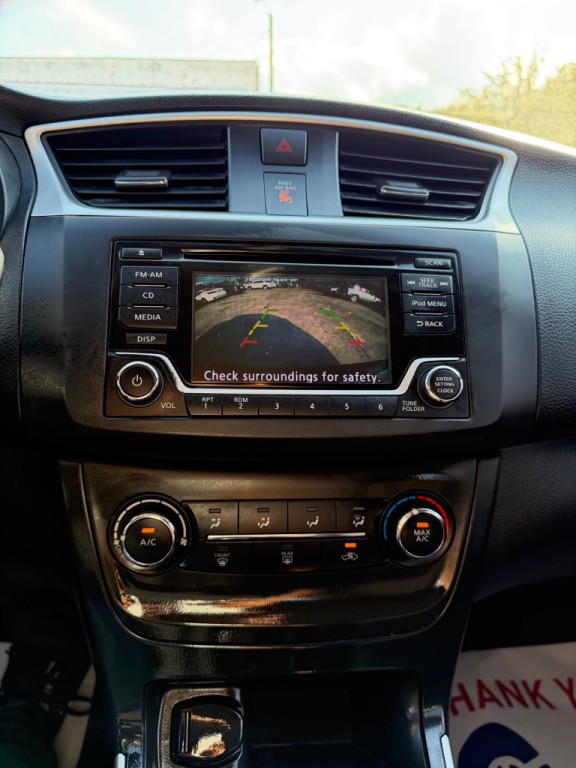 2018 Nissan Sentra Image 17