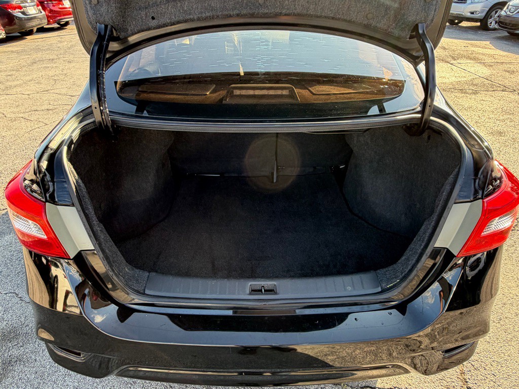 2018 Nissan Sentra Image 18