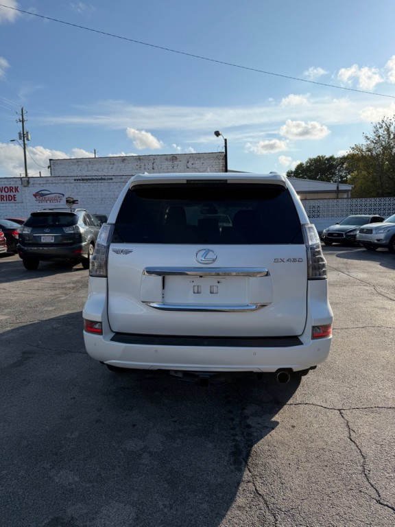 2014 Lexus GX Image 4