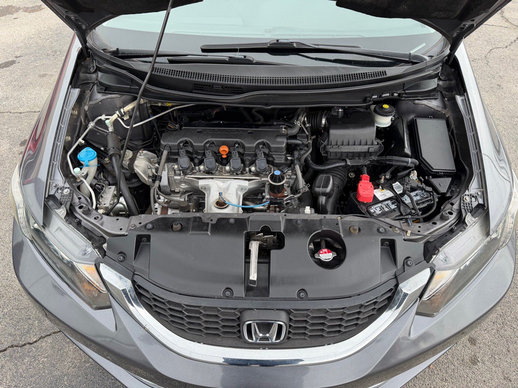 2015 Honda Civic Image 19