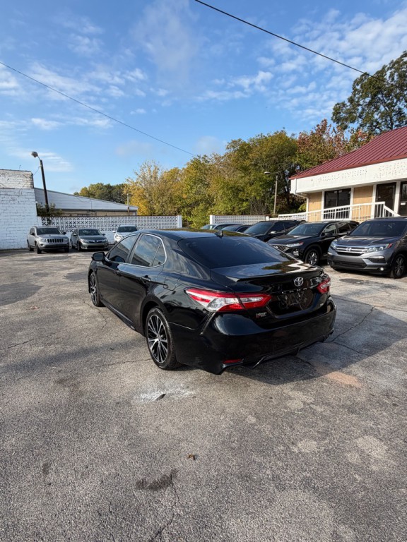 2020 Toyota Camry Image 4