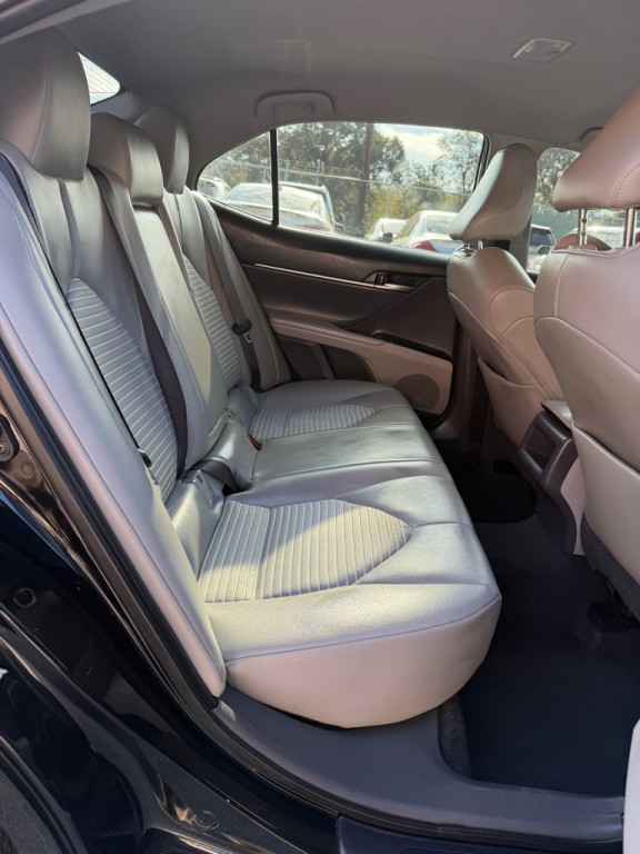 2020 Toyota Camry Image 12