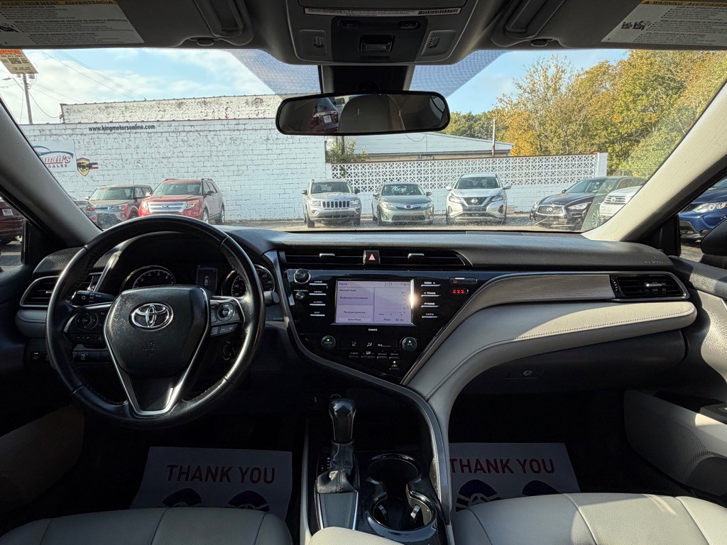 2020 Toyota Camry Image 15