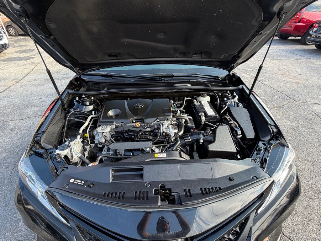 2020 Toyota Camry Image 19