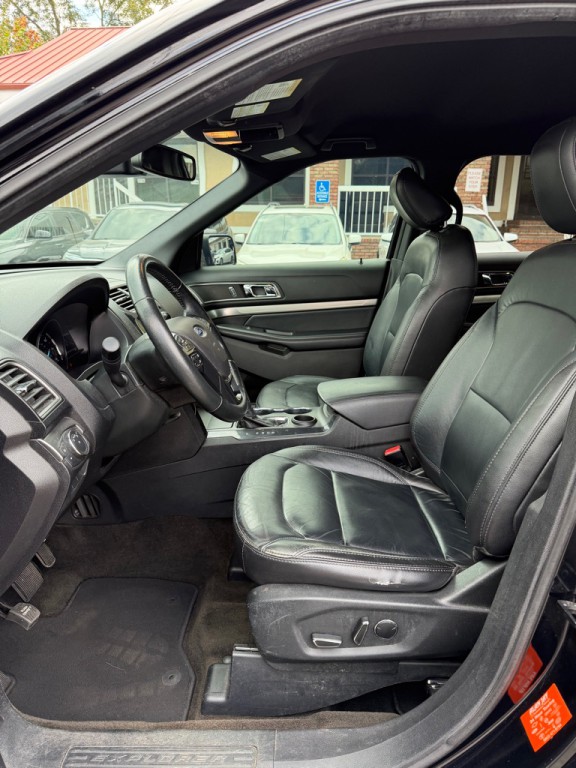 2018 Ford Explorer Image 10