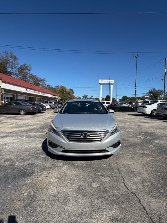 2016 Hyundai Sonata Image 2