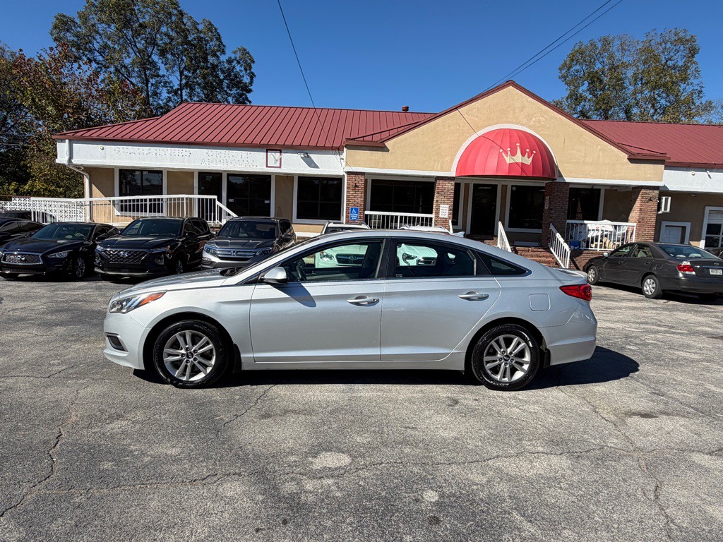 2016 Hyundai Sonata Image 3
