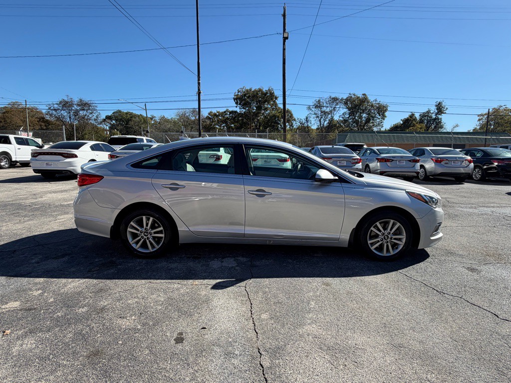 2016 Hyundai Sonata Image 7