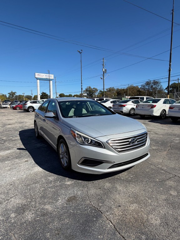2016 Hyundai Sonata Image 8