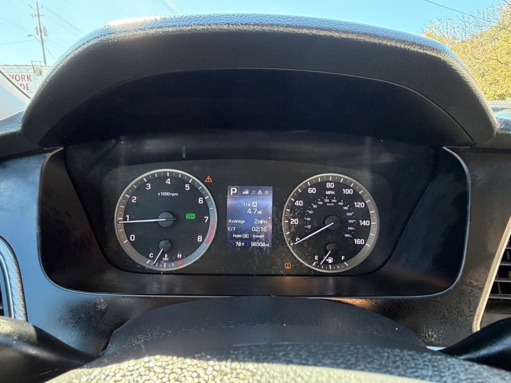 2016 Hyundai Sonata Image 17