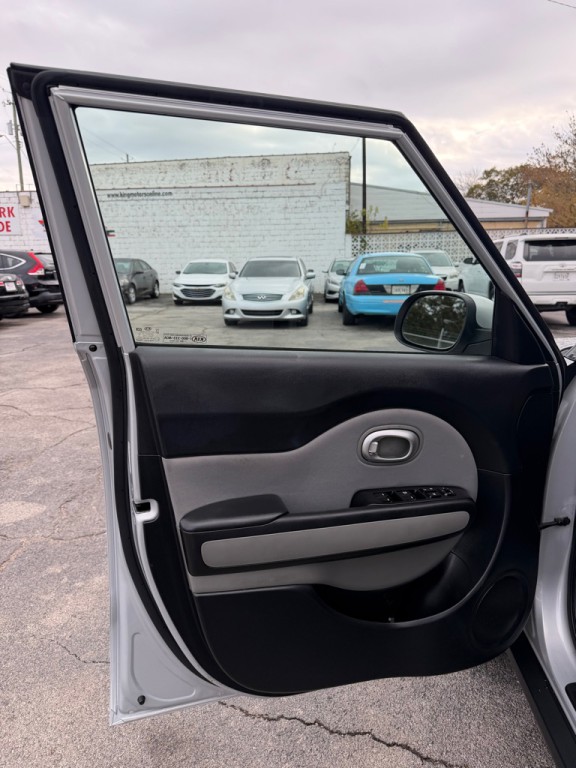 2016 Kia Soul Image 9