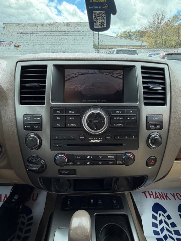 2015 Nissan Armada Image 16