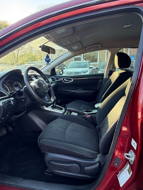 2019 Nissan Sentra Image 10