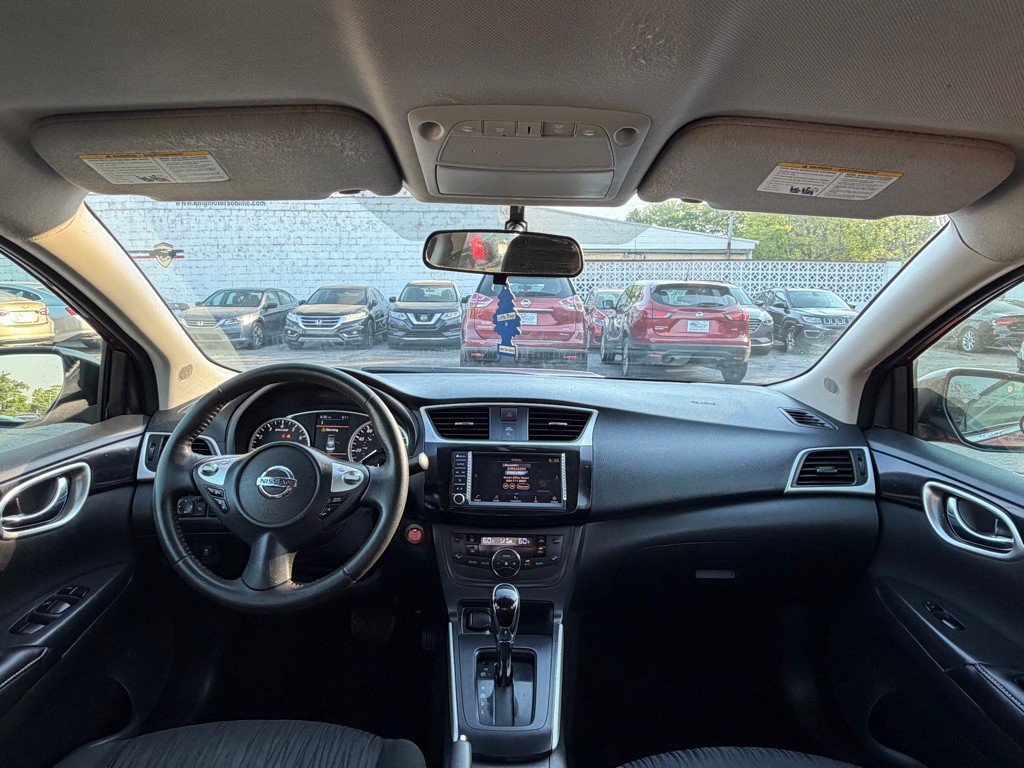 2019 Nissan Sentra Image 19