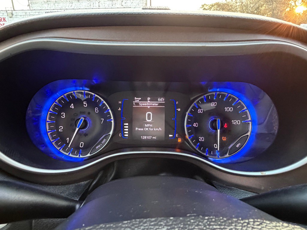 2019 Chrysler Pacifica Image 19