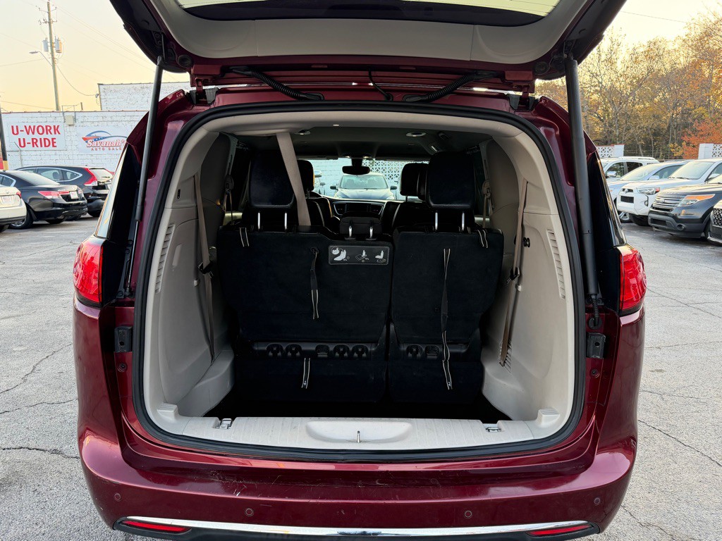 2019 Chrysler Pacifica Image 20
