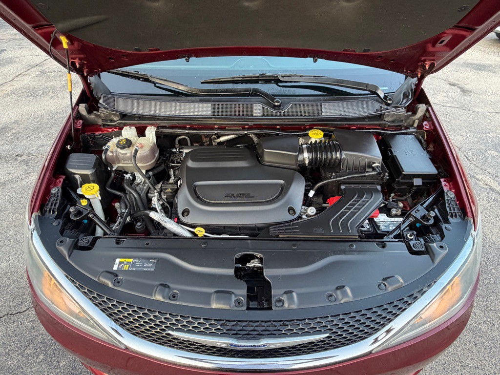 2019 Chrysler Pacifica Image 21