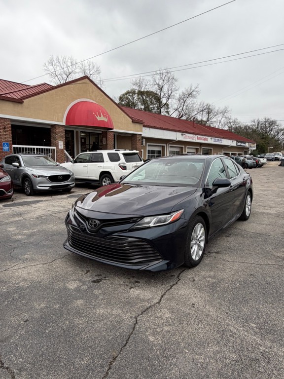 2020 Toyota Camry Image 1