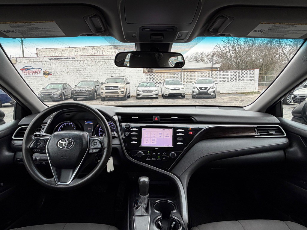 2020 Toyota Camry Image 15