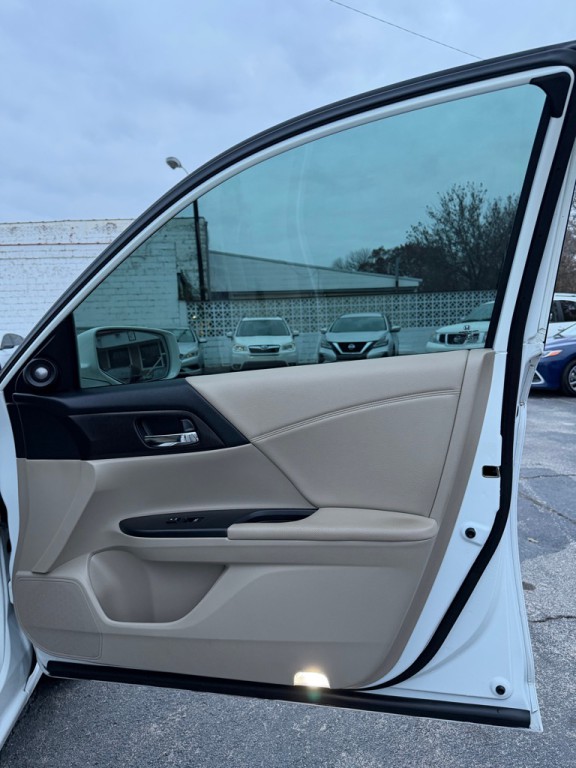 2014 Honda Accord Image 13