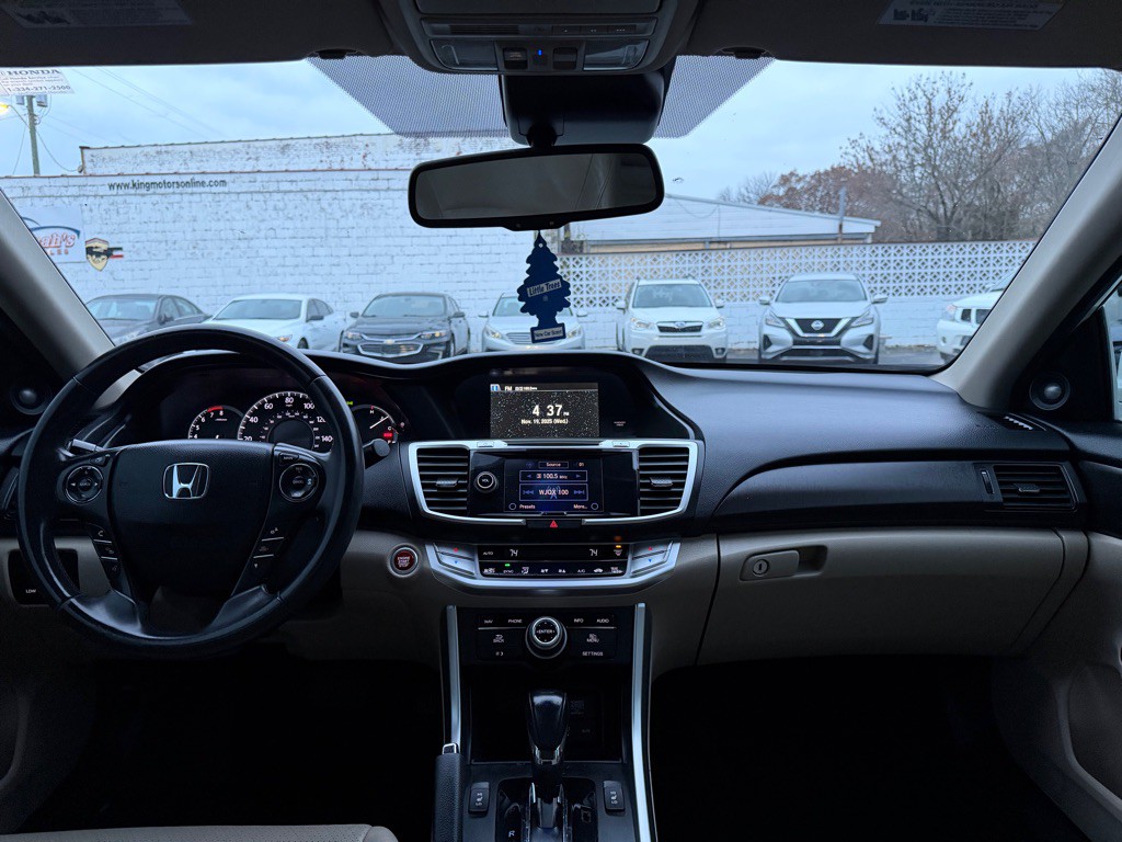 2014 Honda Accord Image 15