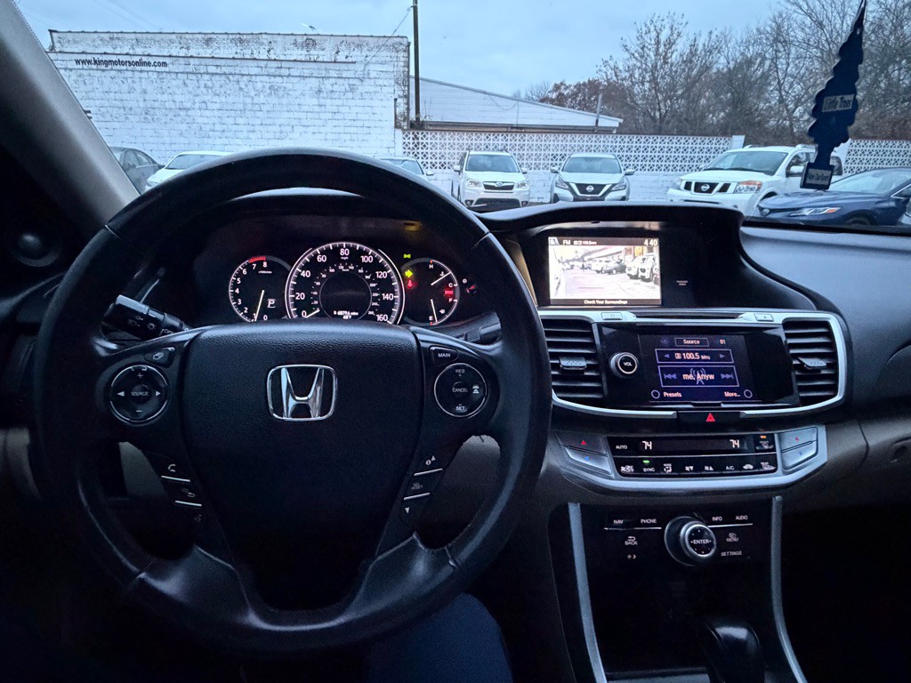 2014 Honda Accord Image 17