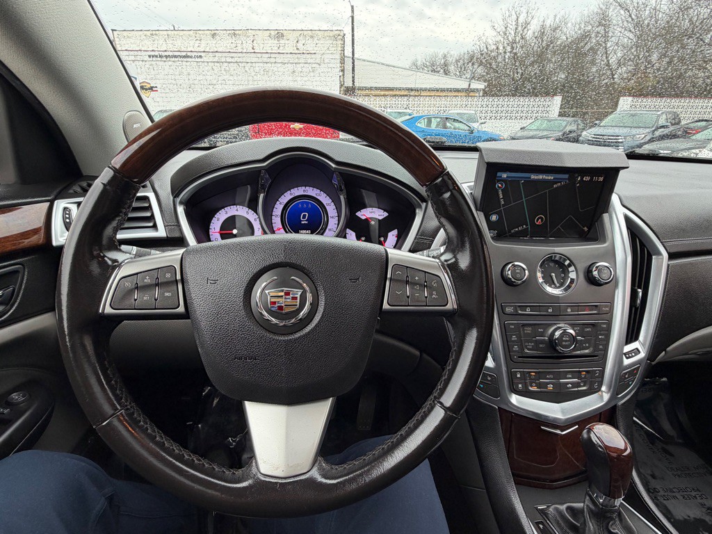 2011 Cadillac SRX Image 17