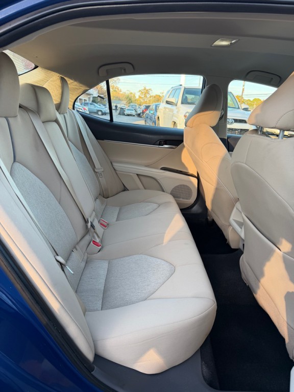2023 Toyota Camry Image 11