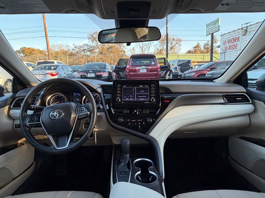 2023 Toyota Camry Image 14