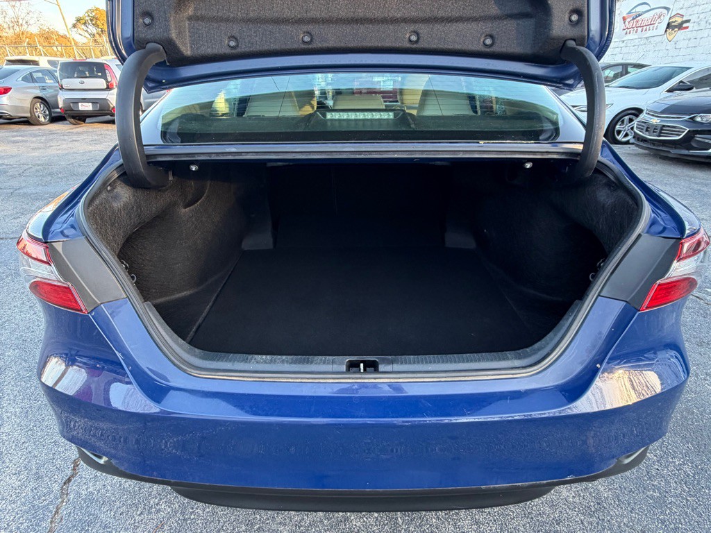 2023 Toyota Camry Image 17