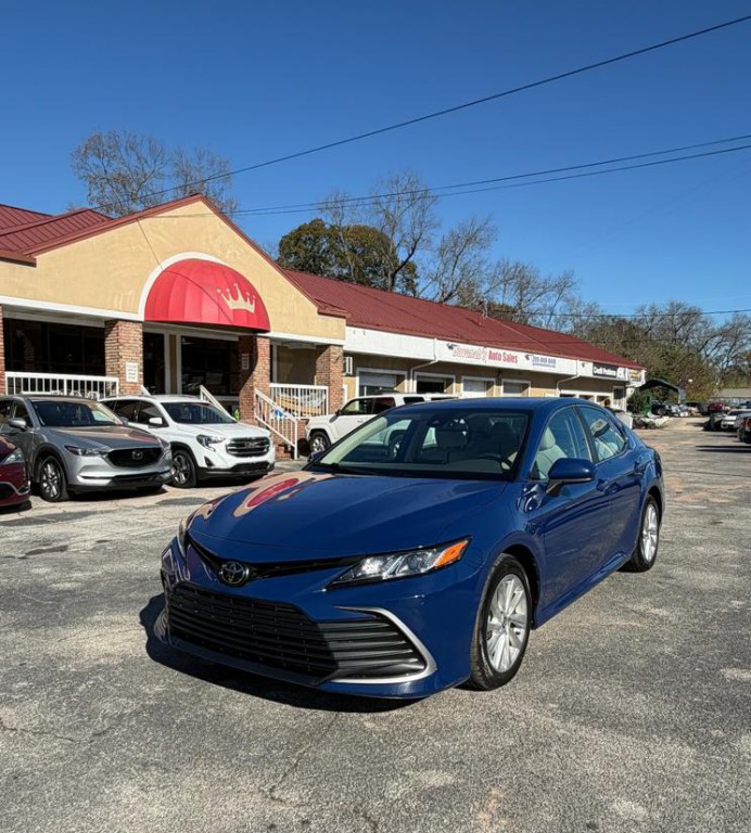 2023 Toyota Camry Image 1