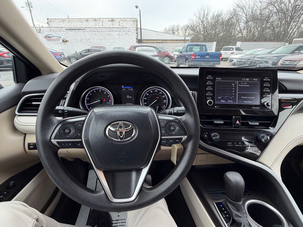 2023 Toyota Camry Image 16