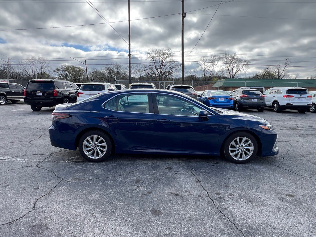 2023 Toyota Camry Image 5