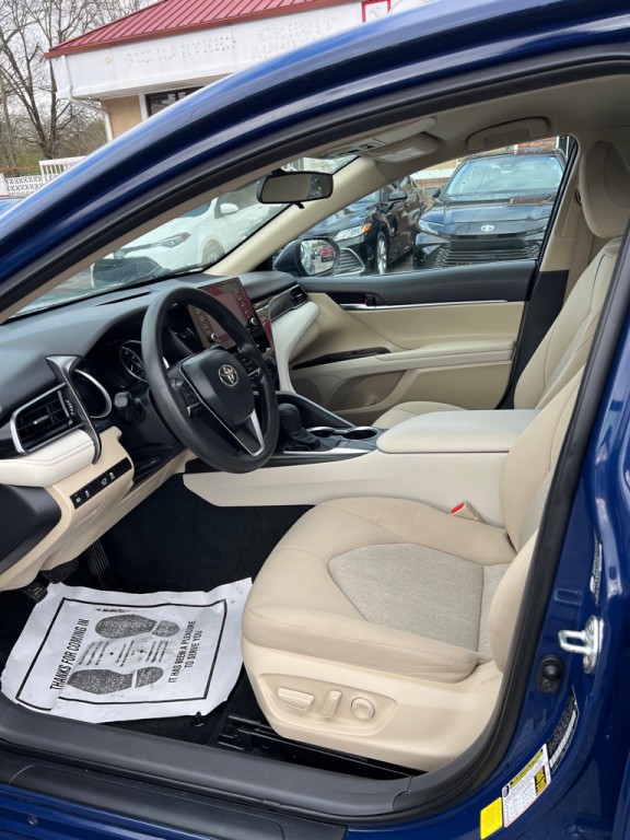 2023 Toyota Camry Image 9