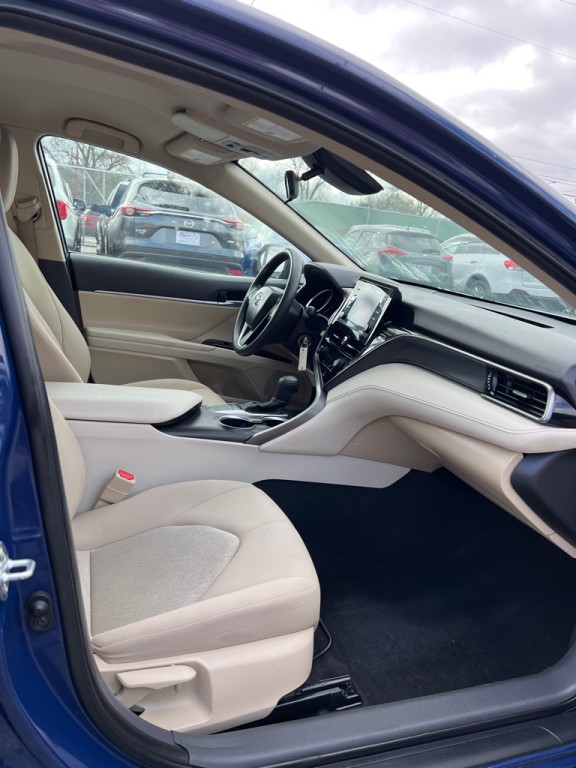 2023 Toyota Camry Image 15