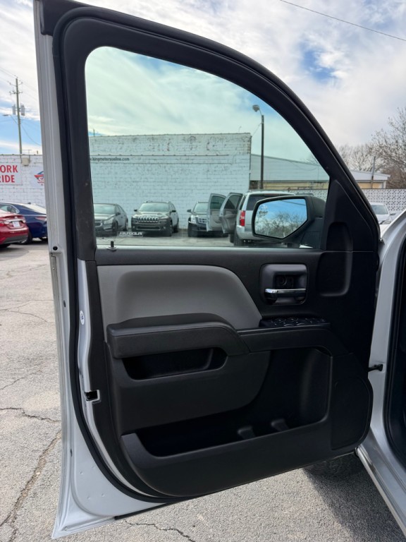 2018 Chevrolet Silverado 1500 Image 8