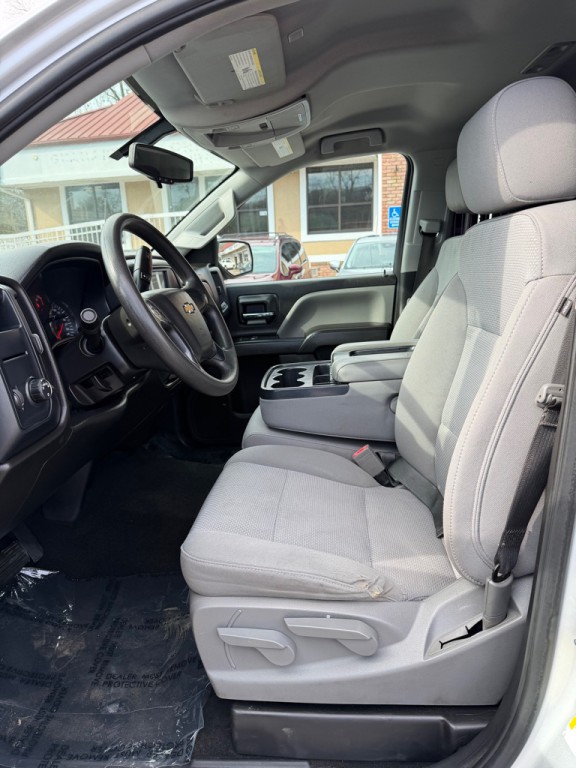 2018 Chevrolet Silverado 1500 Image 9