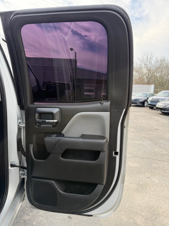 2018 Chevrolet Silverado 1500 Image 12