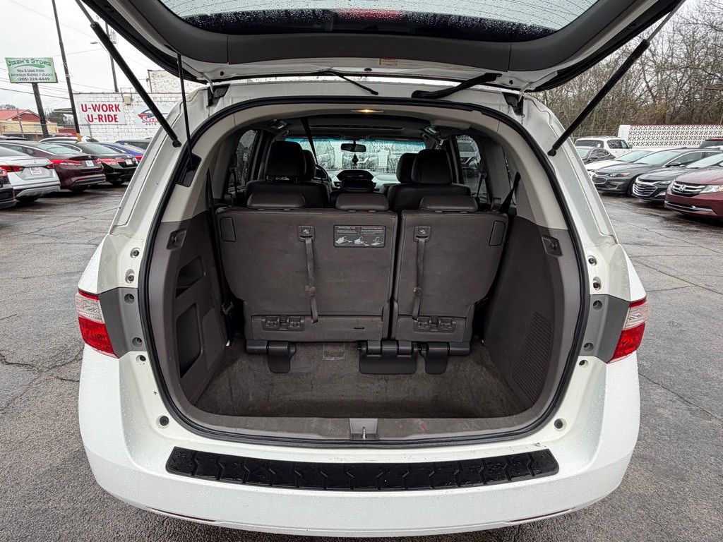 2011 Honda Odyssey Image 18