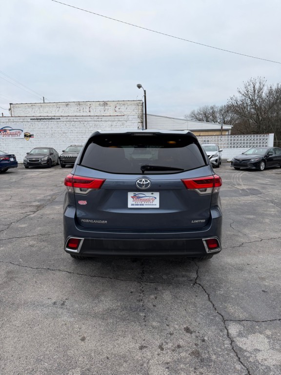 2018 Toyota Highlander Image 4